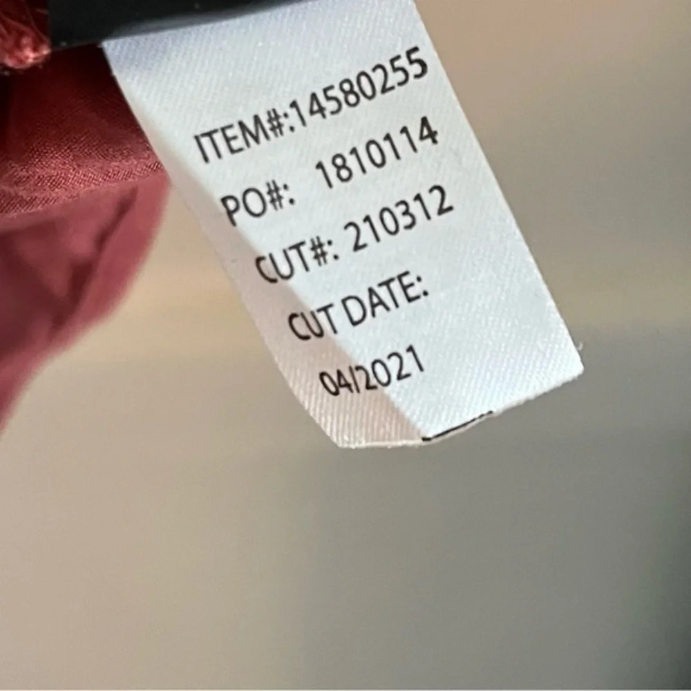 Torrid Challis Button Down Muted Red And Gold Sta… - image 6